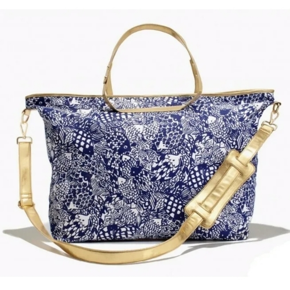 Lilly Pulitzer for Target Huge Weekender Luggage Bag Upstream Navy NWT RARE